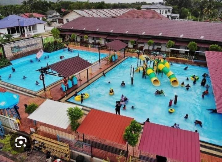 Asfa D Village - Resort - Homestay - Family Room Kemasik Luaran gambar